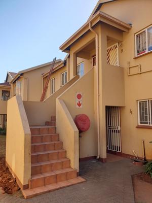 Apartment / Flat For Rent in Lakefield, Benoni